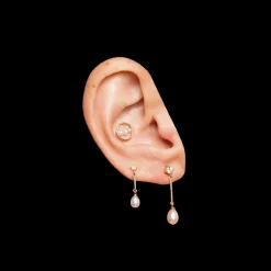 Circle Trio Pearl Stud
