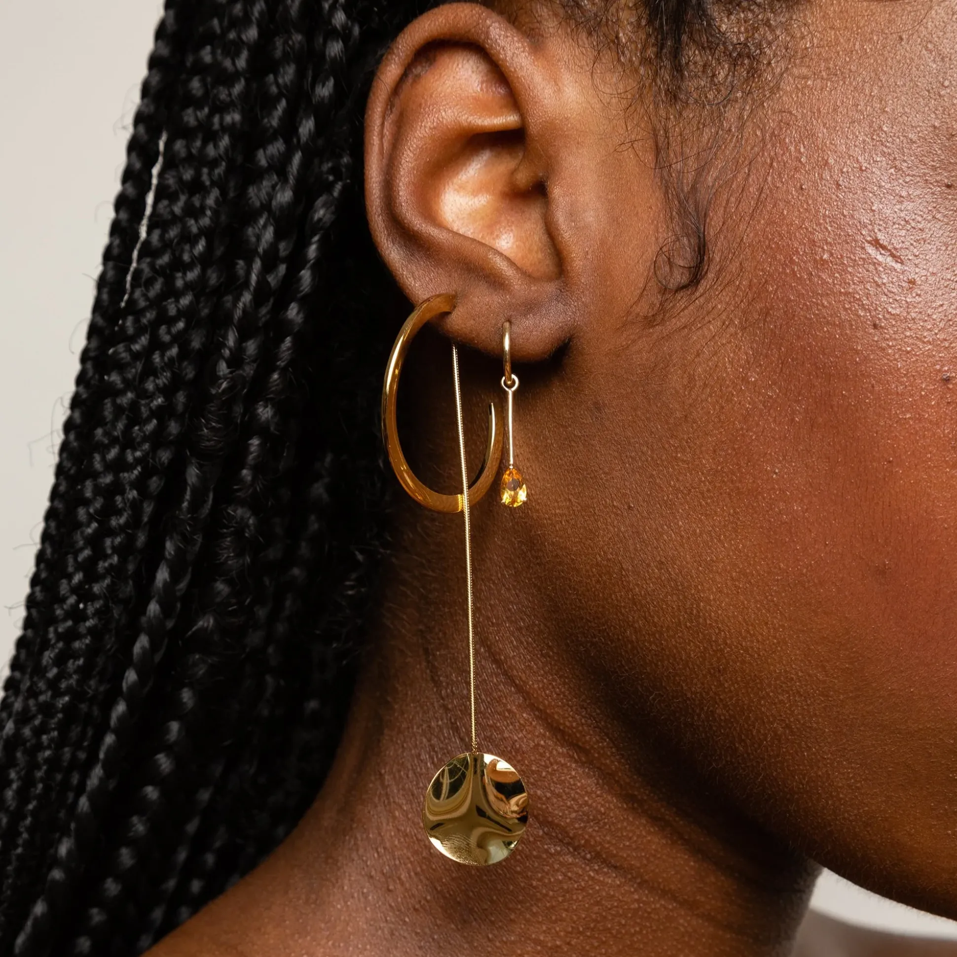 Circle-Line Earring