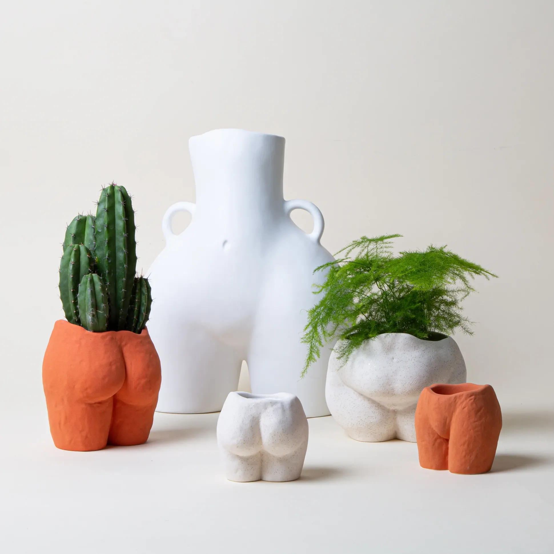 Love Handles Vase (White)
