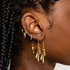 Swirl Stud